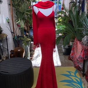 ❣️❣️FIRM❣️❣️RED MAXI DRESS❣️❣️